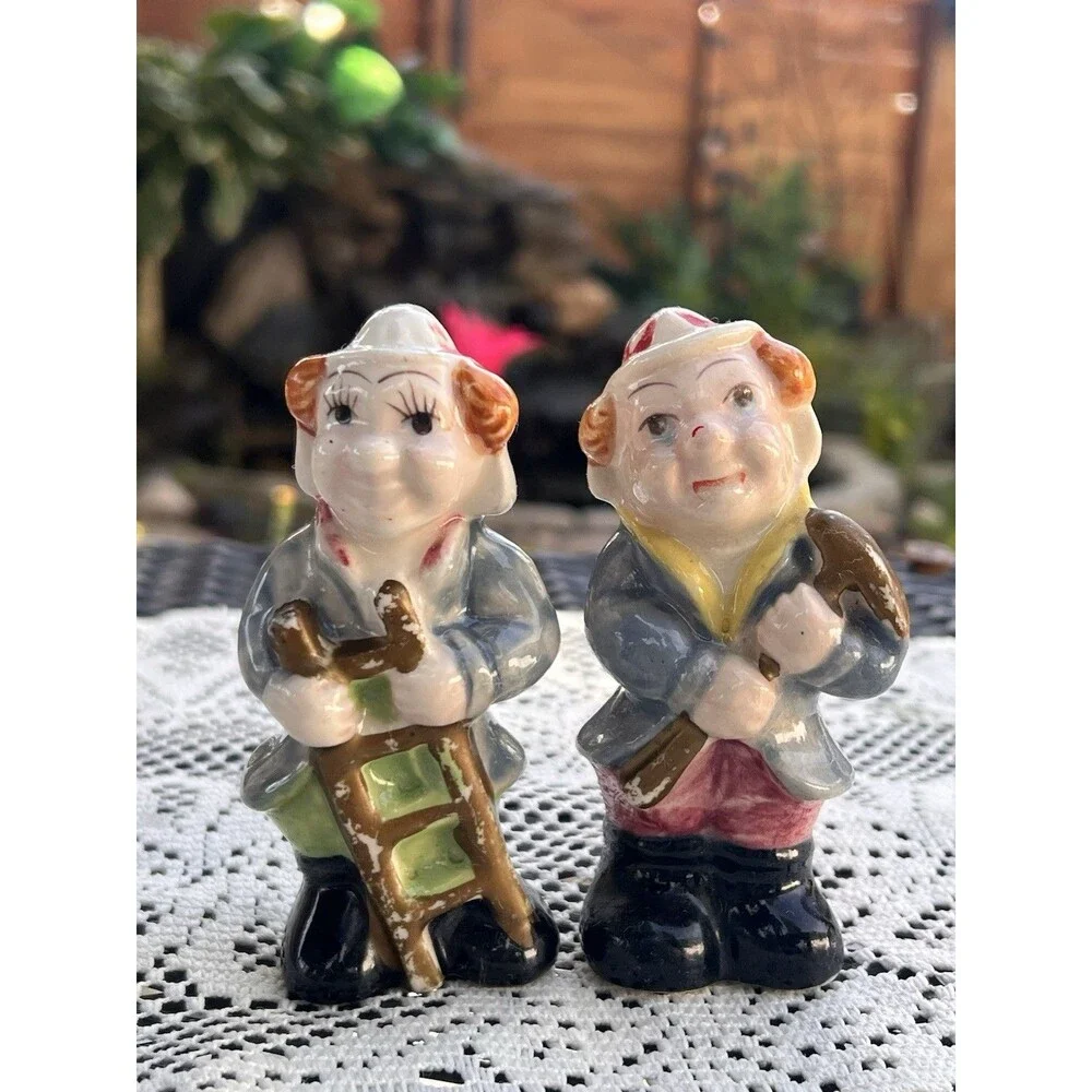 Hammer #midcenturydecor workers