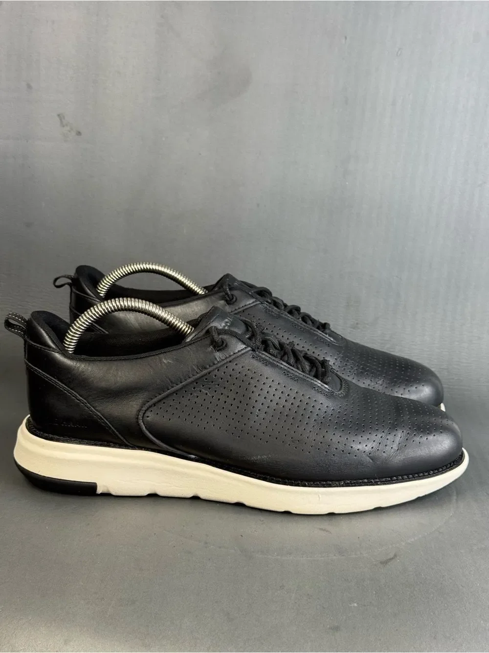 Cole Haan Grand Atlantic perforated sneakers shoes men’s size 10