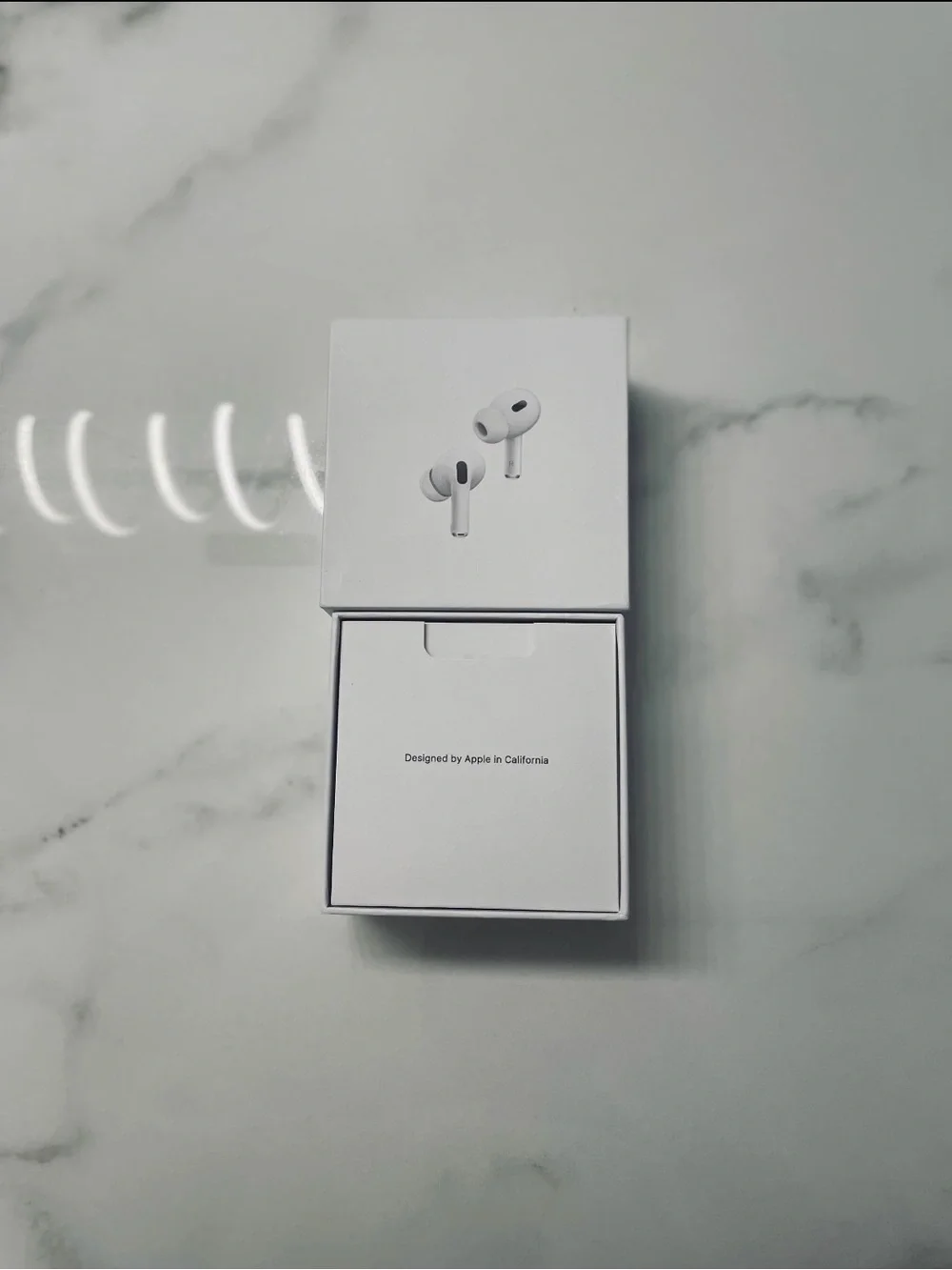Apple retail box