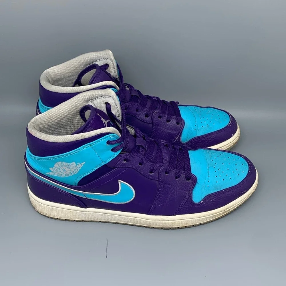 Jordan 1 Mid Hornets Purple Blue Basketball Shoes 554724-507 Men's Sz 11.5‎