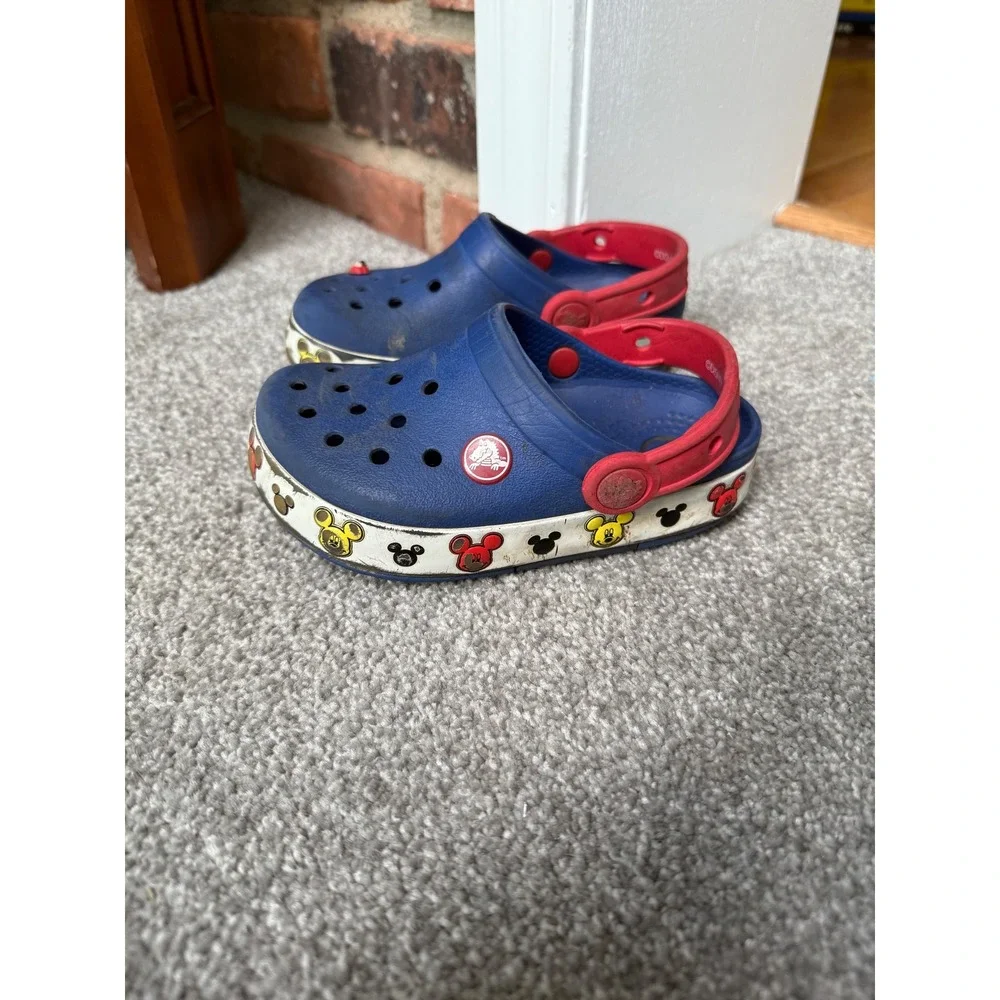Crocs Kids Mickey Mouse Clogs Blue Red Disney Character‎ Shoes Size 10 Toddler