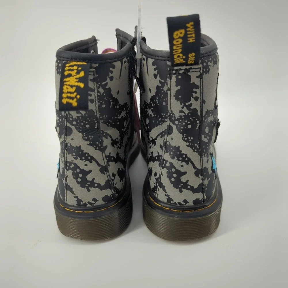 Dr. Martens this item