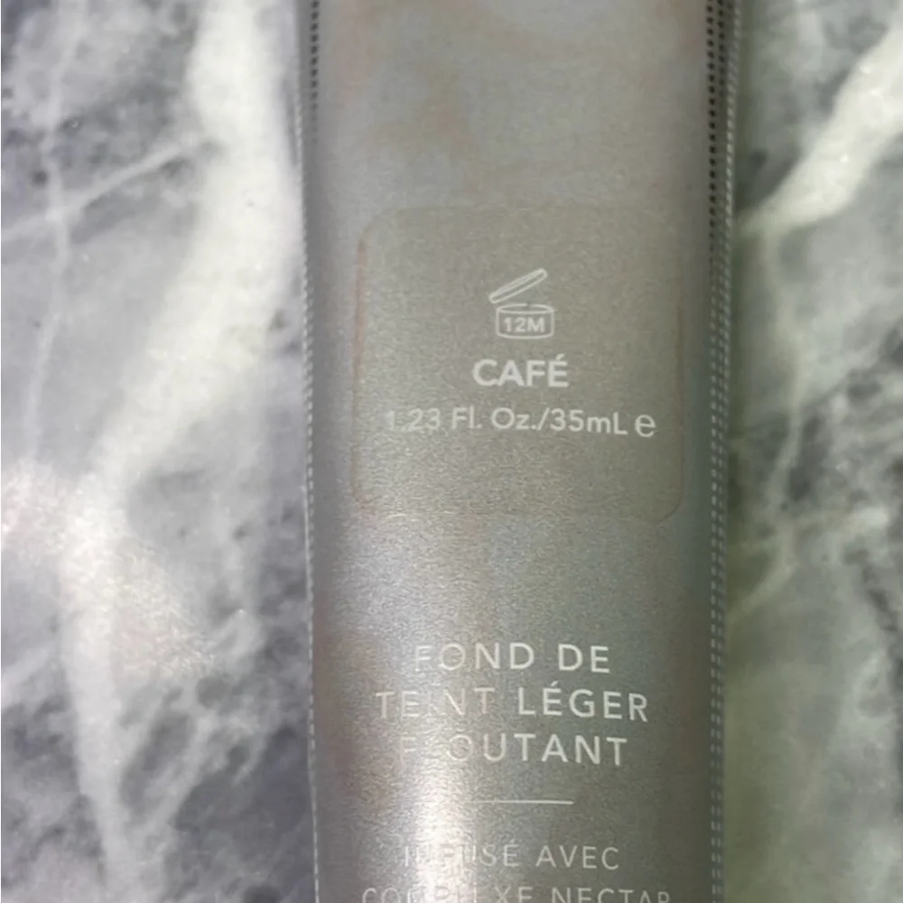 BECCA 100% authentic