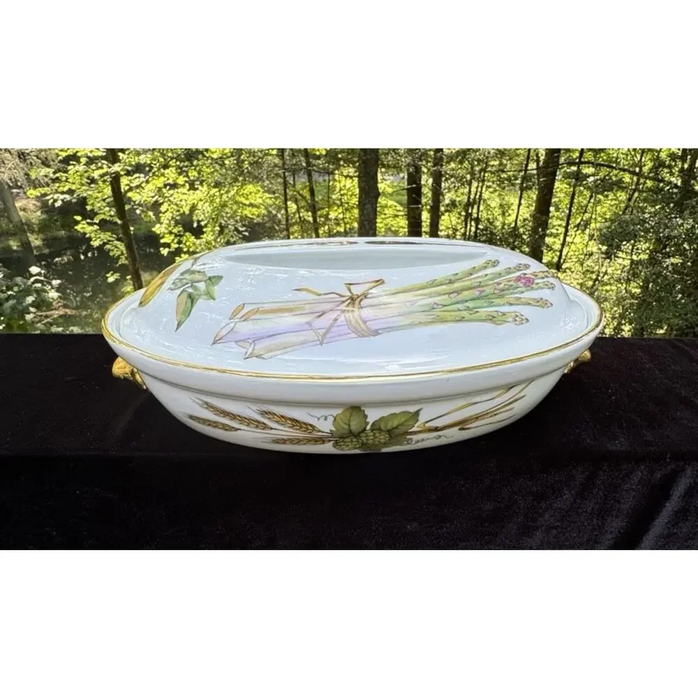 Royal Worcester Fine Porcelain 10” Oval Lidded Casserole Dish Gold Trim -4O
