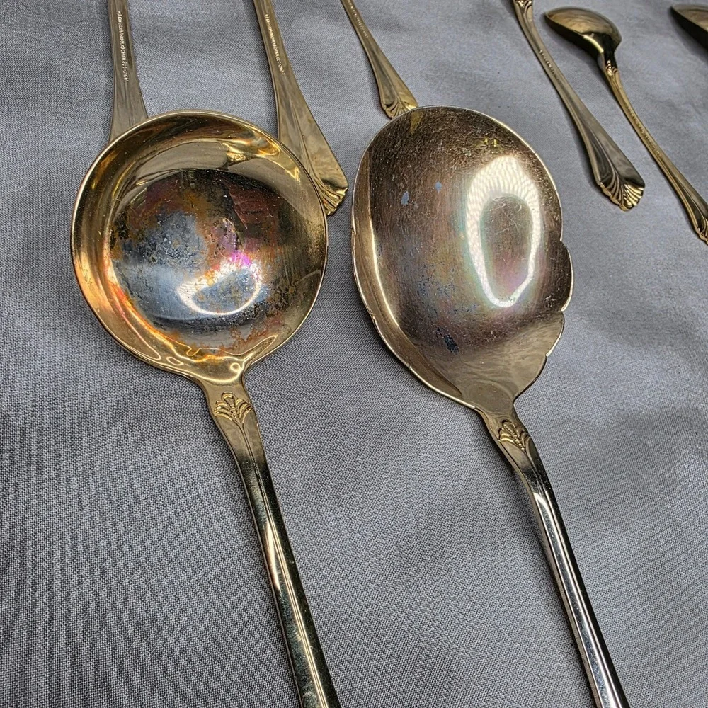 International Silver x8 international