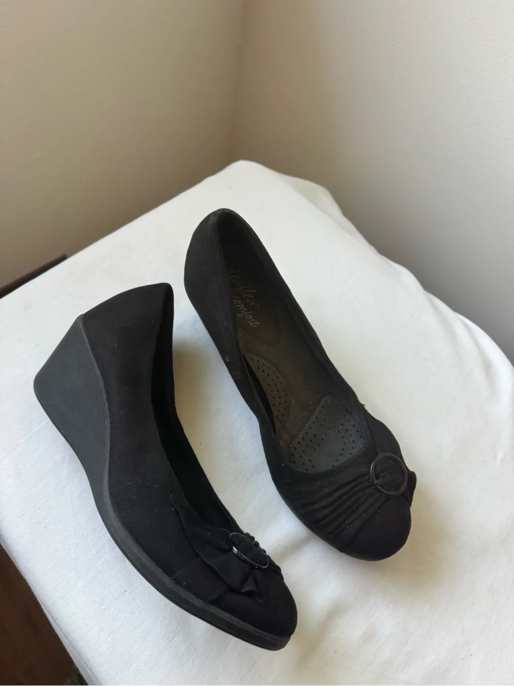 🖤 Y2K Dexflex comfort Black Wedge Ballet Flats size 8.5 W🖤