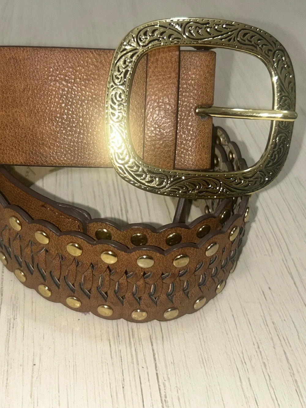 Betsey Johnson rows leather