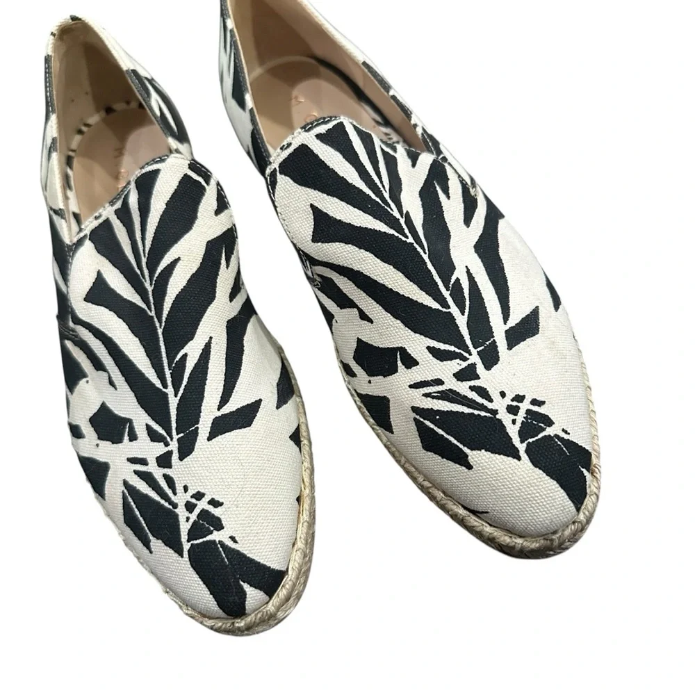 NEW M. Gemi Agio Floral Tropical Print Espadrilles 39.5