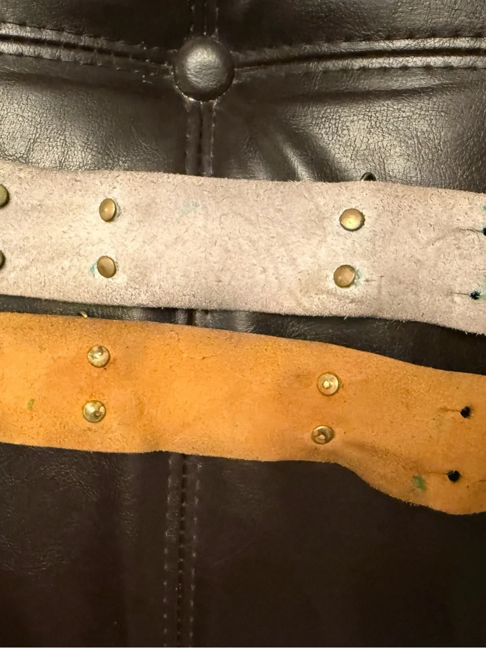 Lenny And Eva can leather