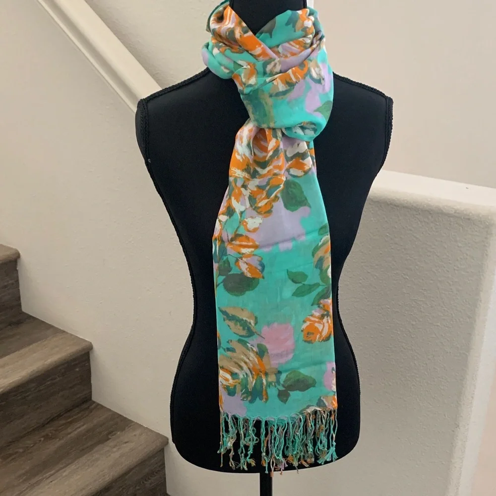 Isaac Mizrahi chic floral