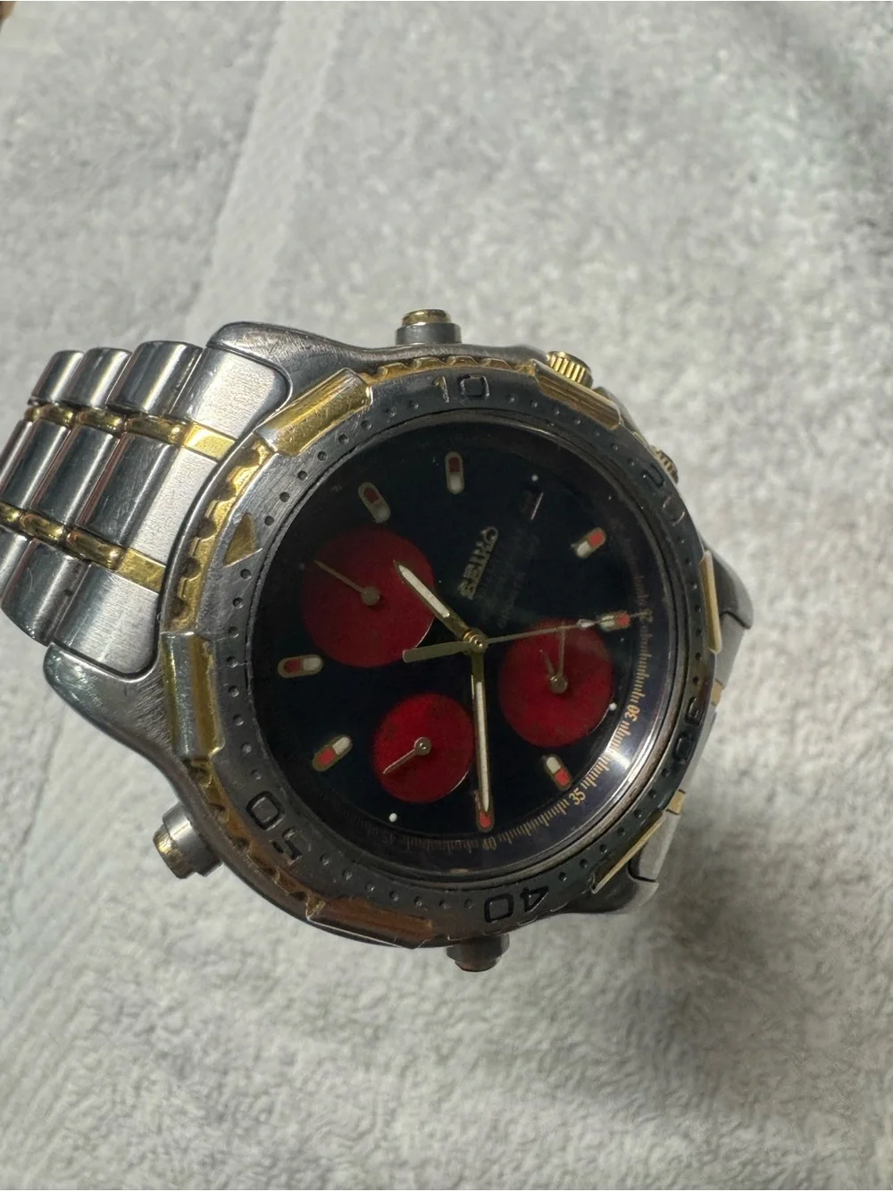 Seiko quartz chronograph