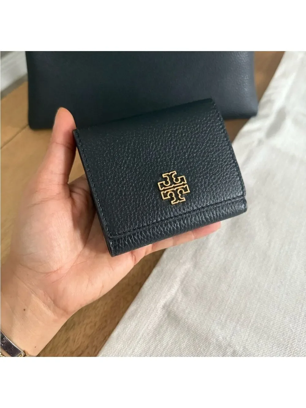 880+! New Tory Burch Britten in black Leather Satchel and Britten bifold wallet