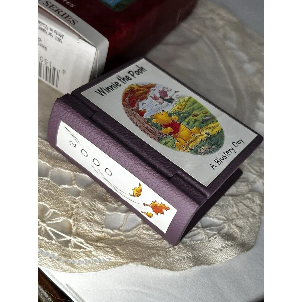 Hallmark Winnie The Pooh Collector’s Series Book Ornament 2000…#3 in Series