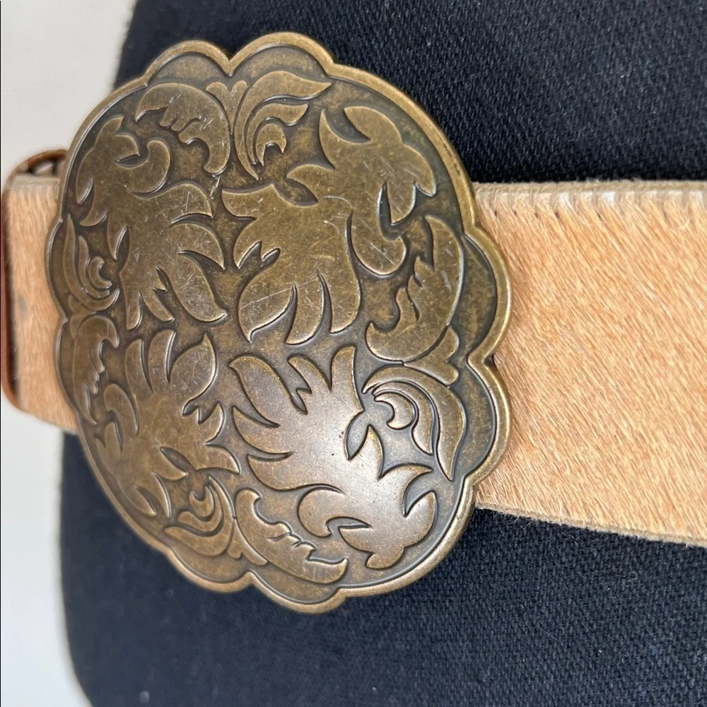 ESCADA ELITE ACCESSORIES Women’s Large Ornate Brass Tone Buckle Cowhide Belt L