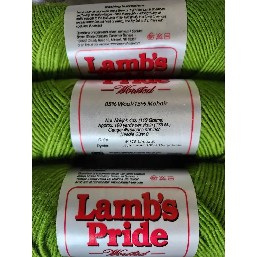 Lamb’s Pride lot skeins