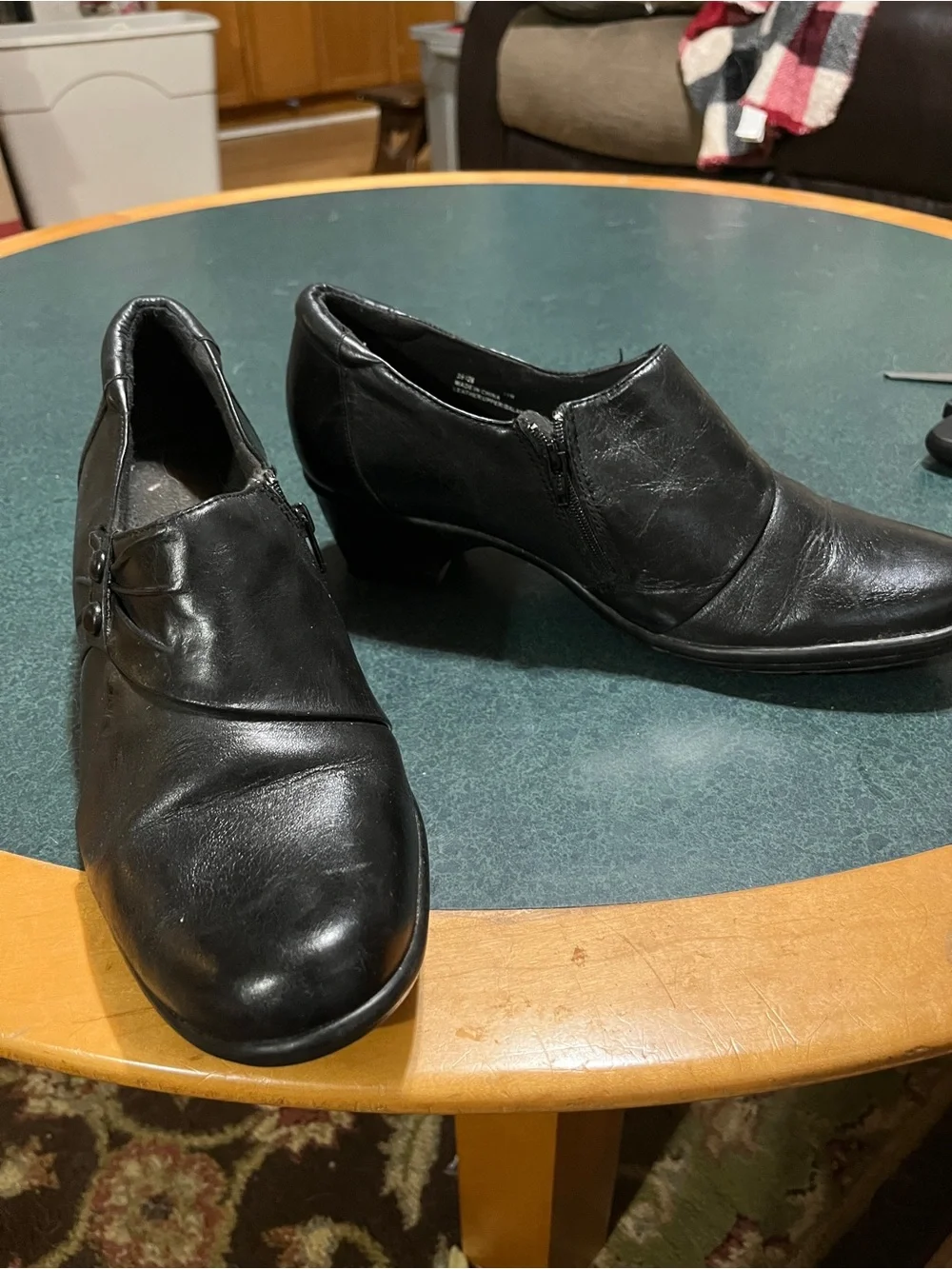 Clarks classic black