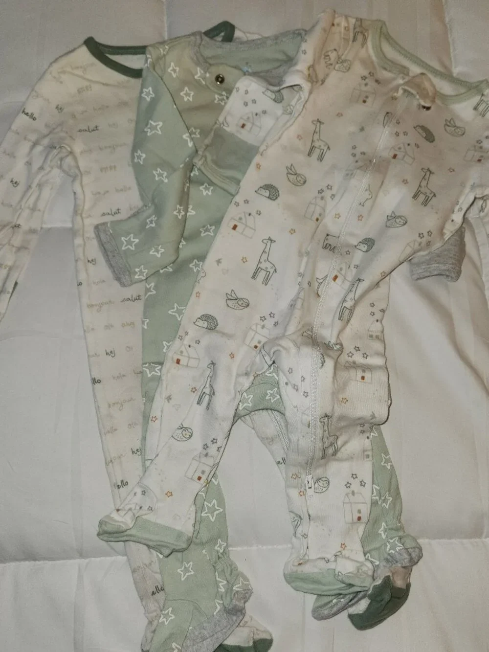 Baby Clothes: 6-9M: 3 x Footies