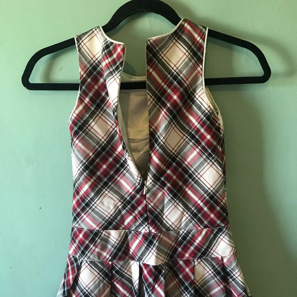 The Childrens Place sleeveless plaid