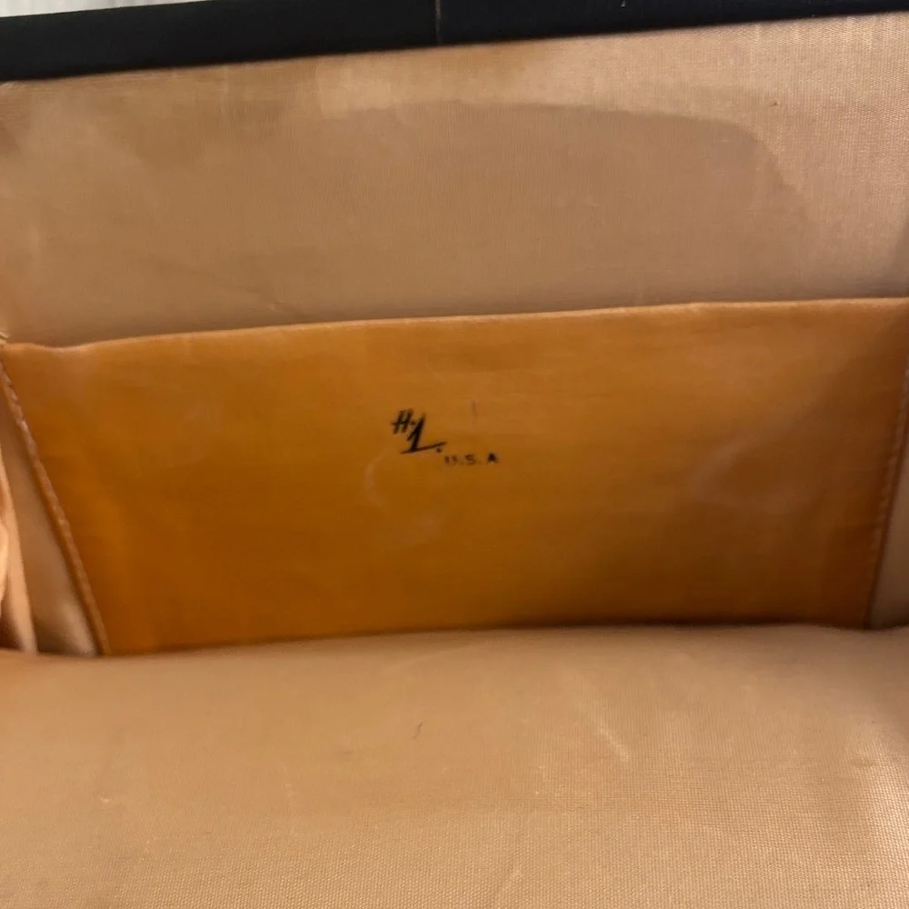 N/A elegant vintage