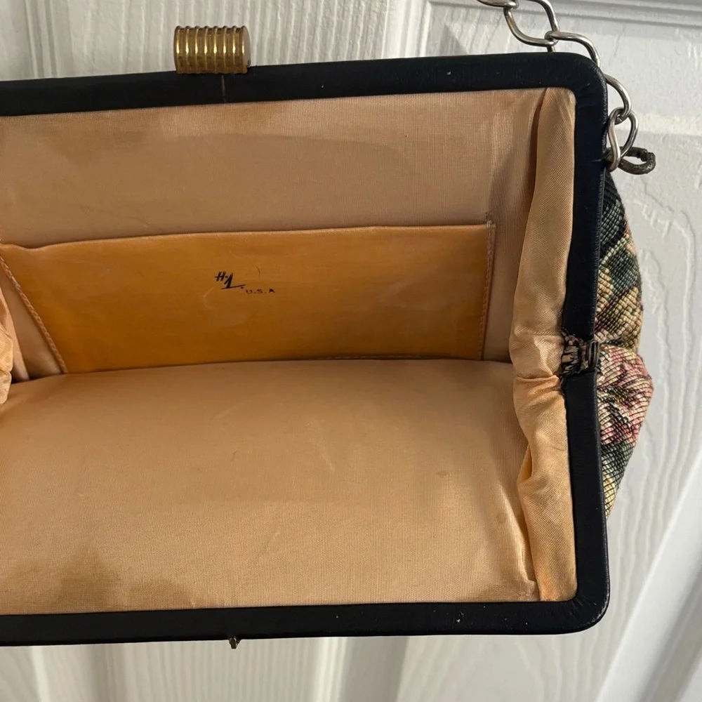 N/A elegant vintage