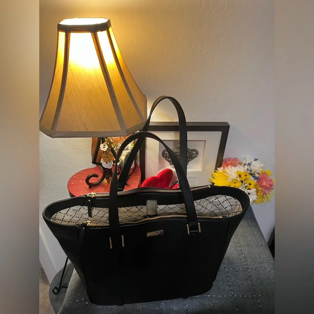 Kate Spade Newbury Lane Briar Black Safiano Leather Carry All Tote Bag
