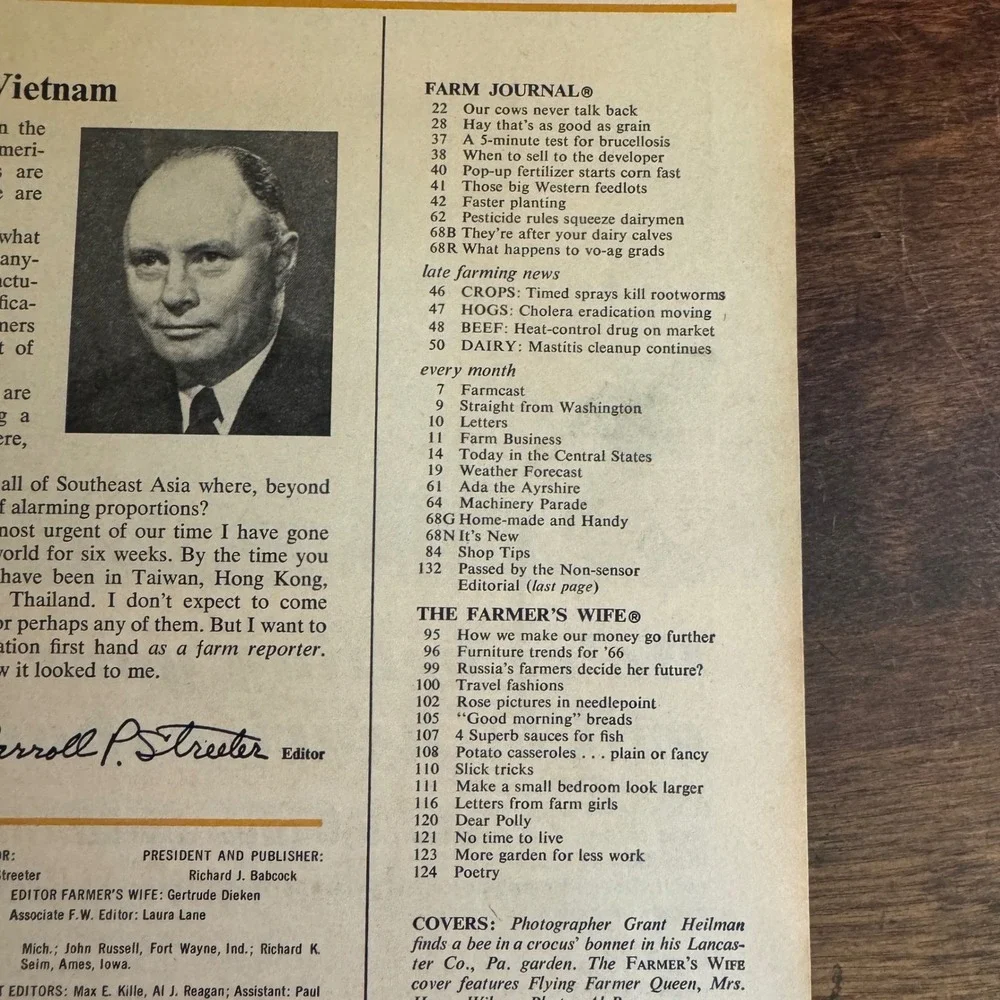 Vintage Farm Journal Magazine March 1966 Agriculture Farming Crocus‎ Bee