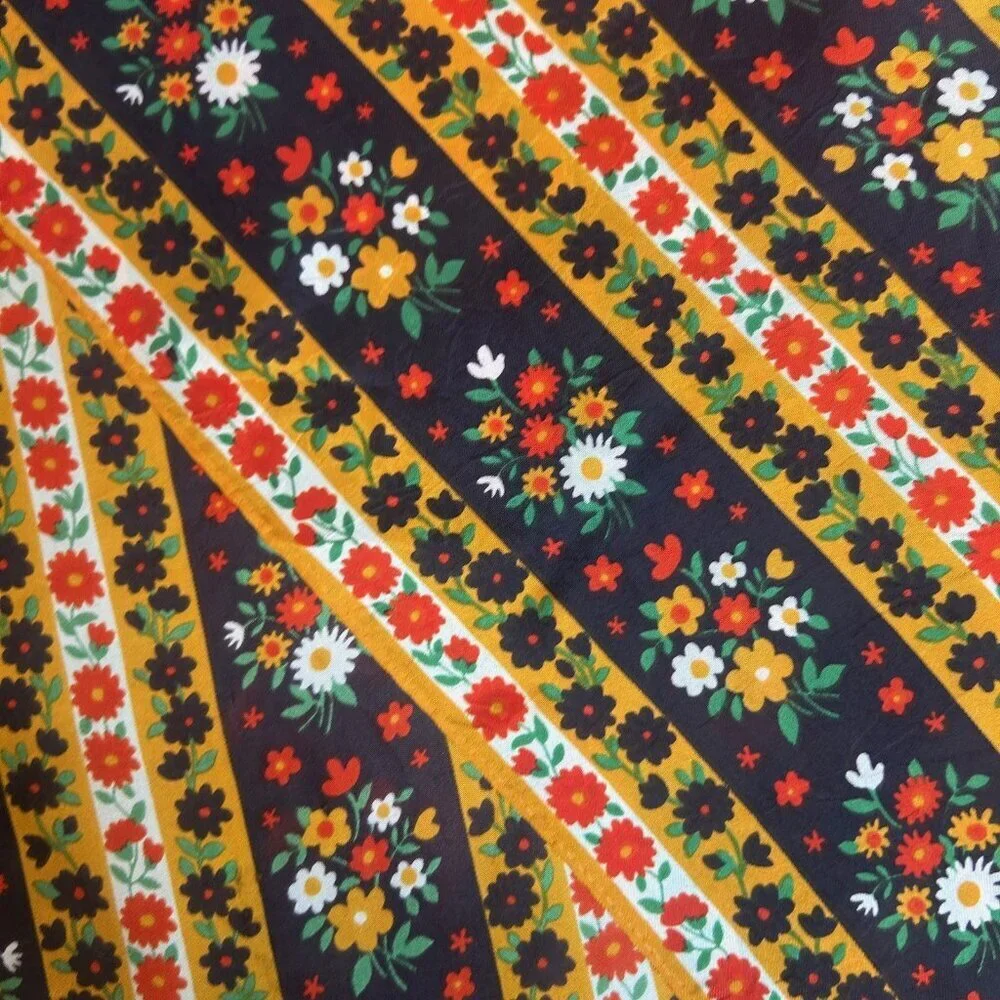 Glentex Vintage 70s Orange Brown Cottage Floral Acetate Rectangular Scarf