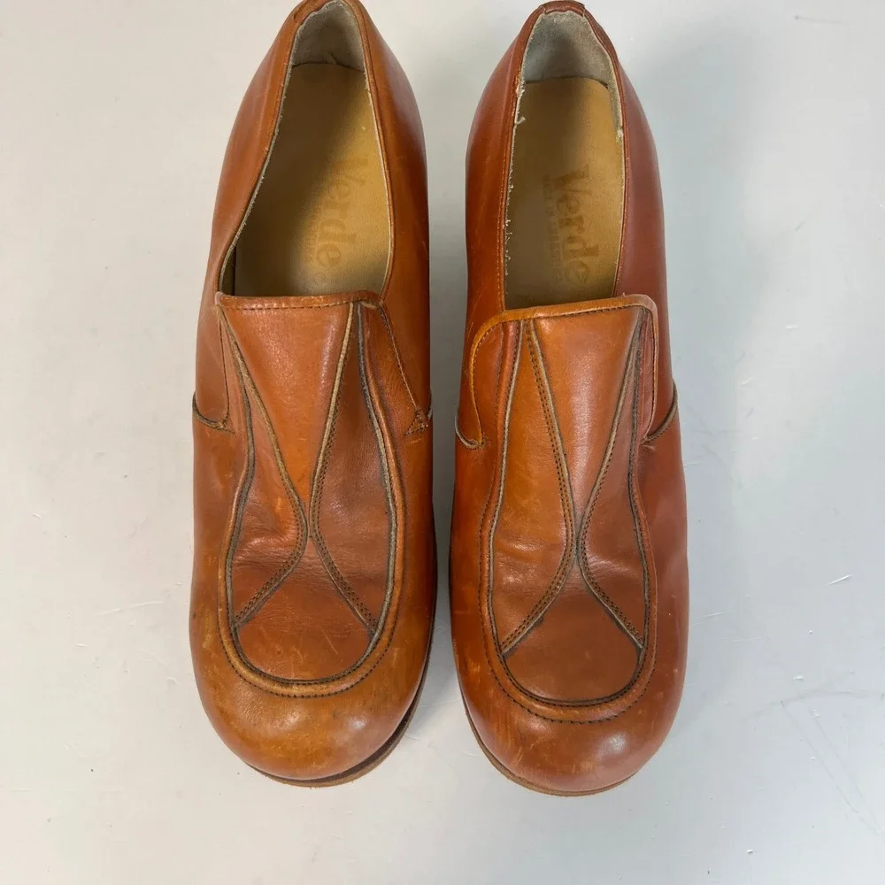 VTG 70s  Hippie Platform Loafers Size 9 Tan Leather Block Heel Argentina Verde