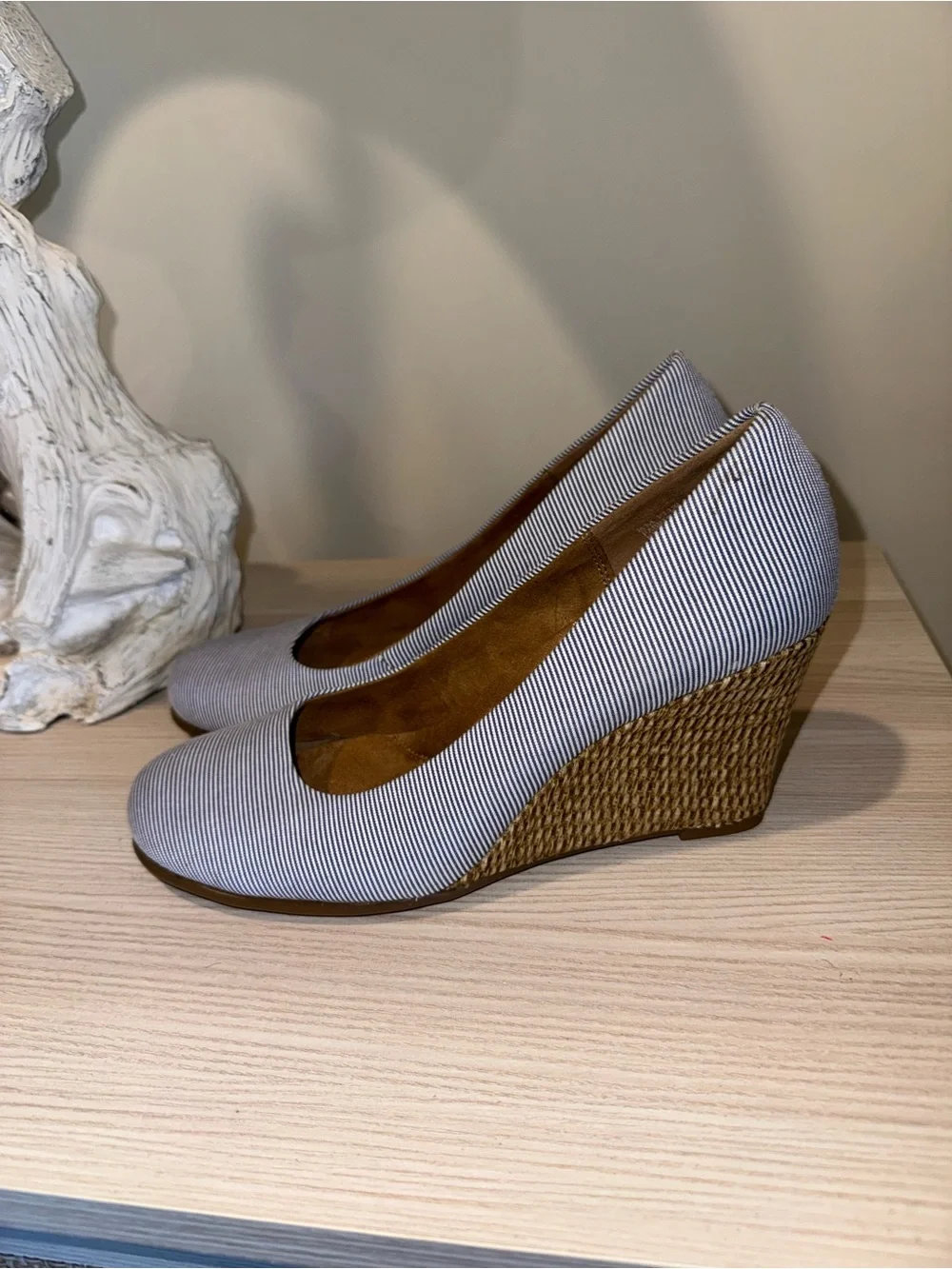 AEROSOLES striped navy