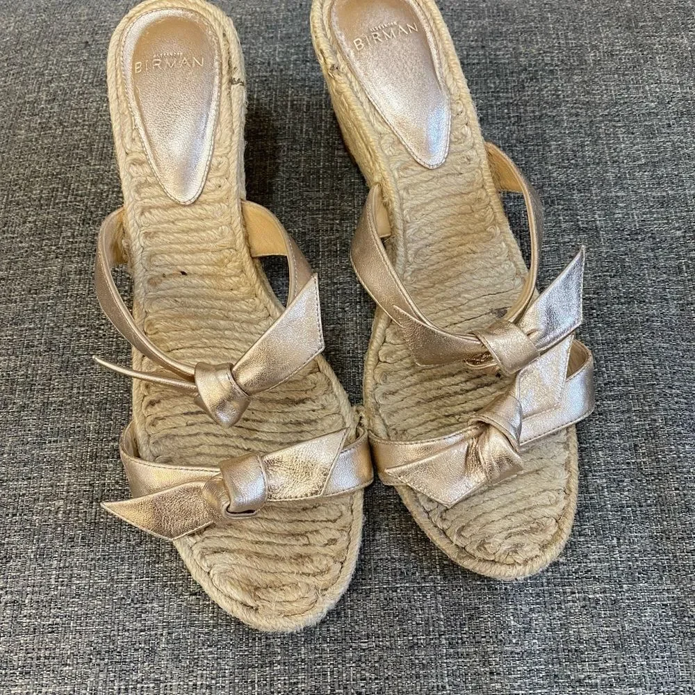 Alexandre Birman metallic gold