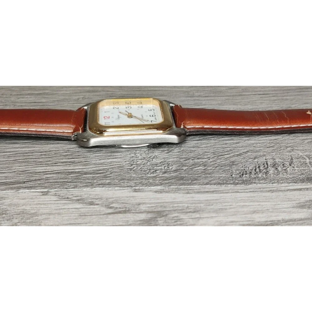 Vogue vintage quartz