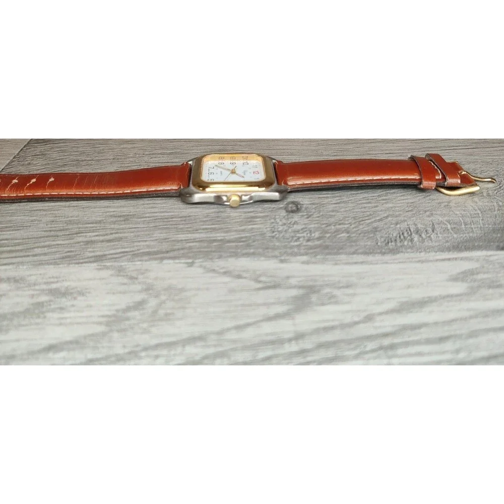 Vogue vintage quartz