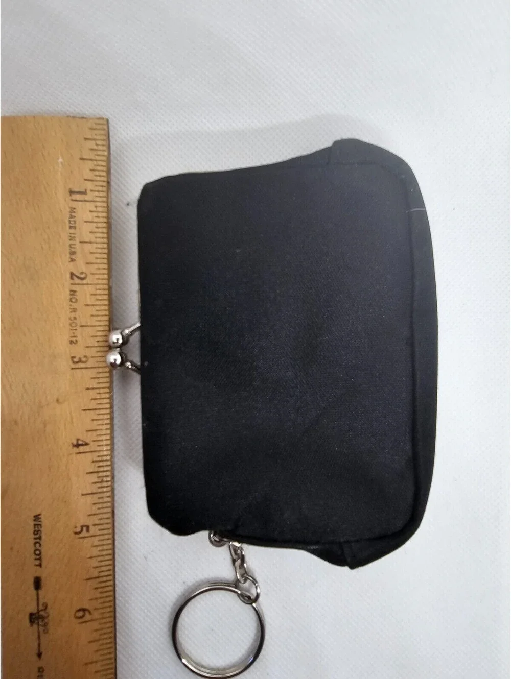 N/A small black