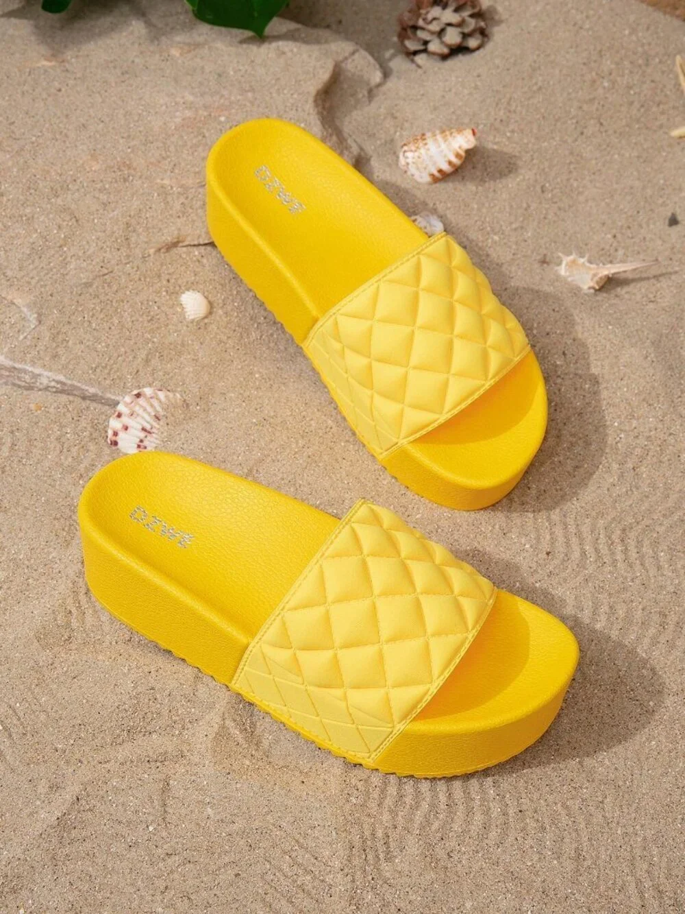 N/A yellow fashionable