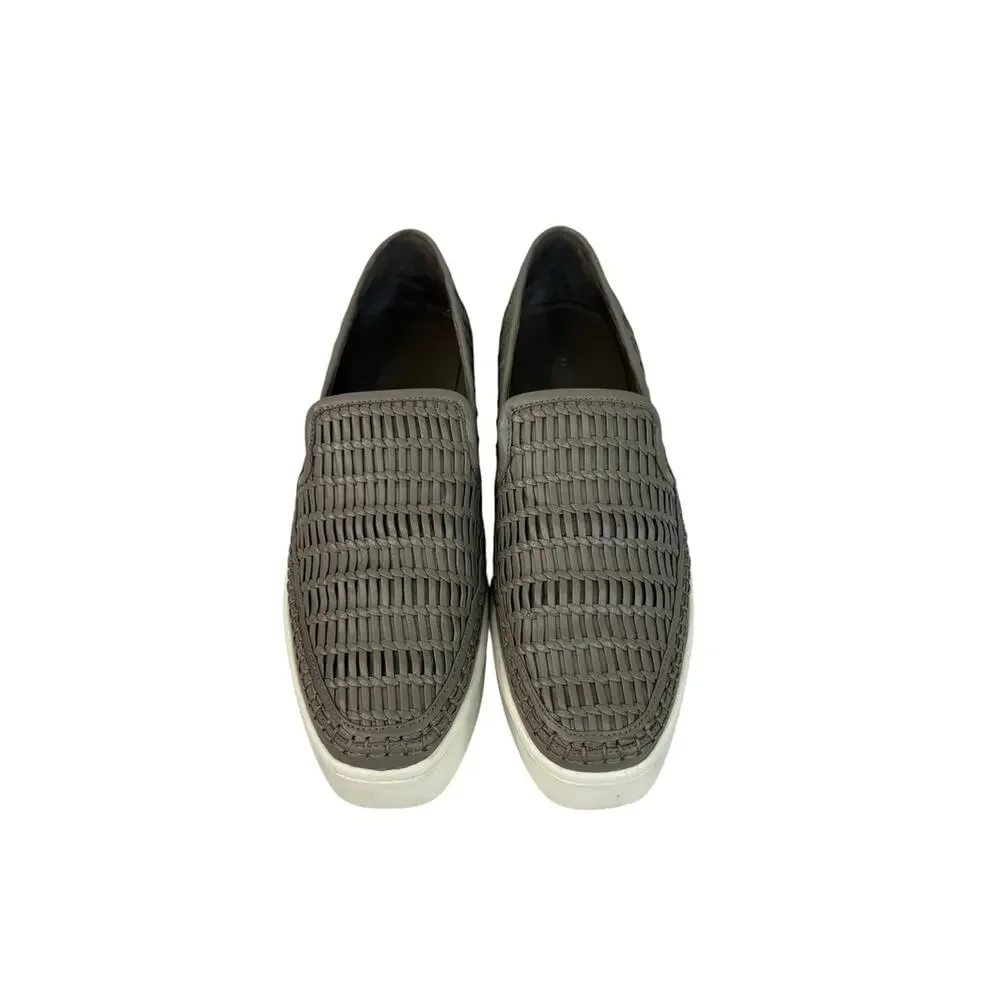 Vince pairs casual