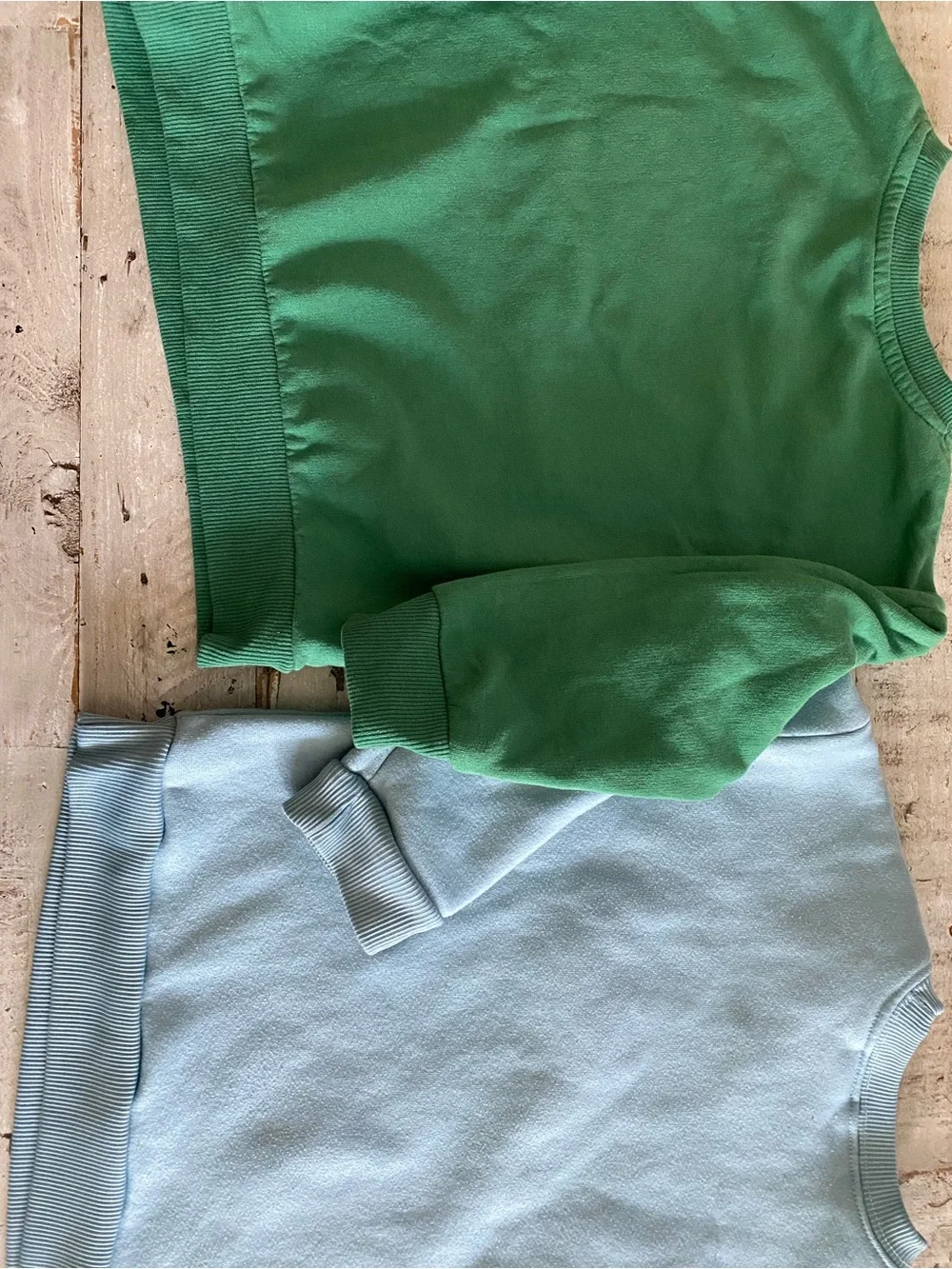 Green Minecraft Kids Sweatshirt with Creeper & Holiday Tree