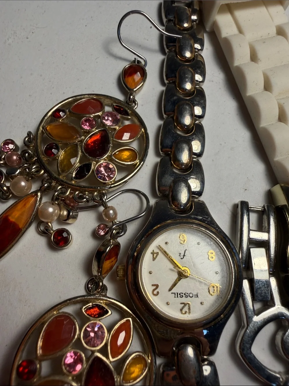 Women's Fashion jewelry with Gold and silver lot