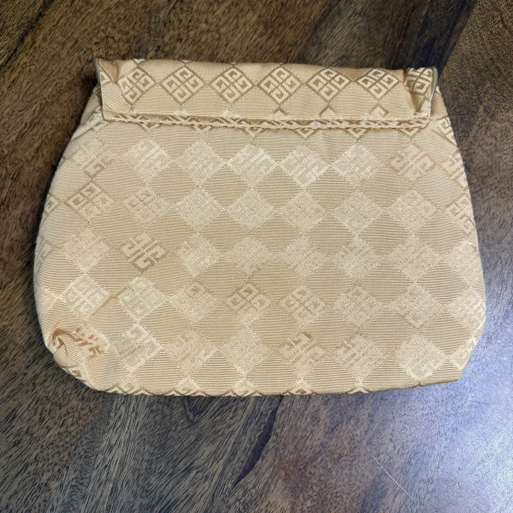 Givenchy bag excellent