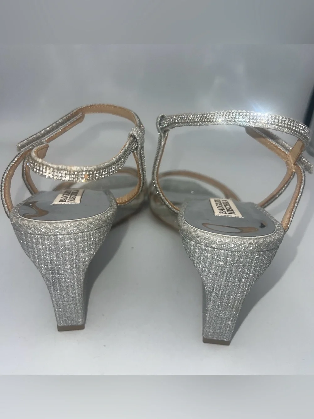 Badgley Mischka Unity Wedge Heel Sandal Leather  Outsole W/Rhinestone Size 10
