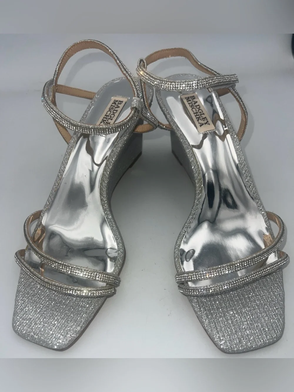 Badgley Mischka Unity Wedge Heel Sandal Leather  Outsole W/Rhinestone Size 10