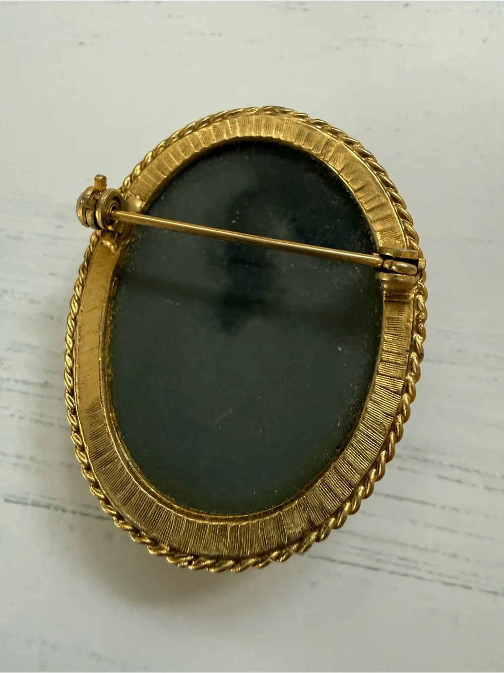 Classic Cameo Brooch in Cream and Black with Gold Frame