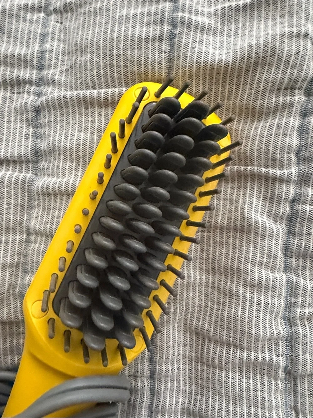 Drybar compact housing