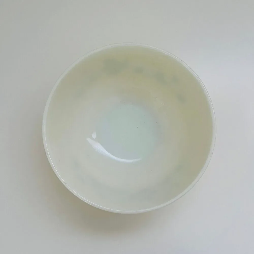 Pyrex light gray