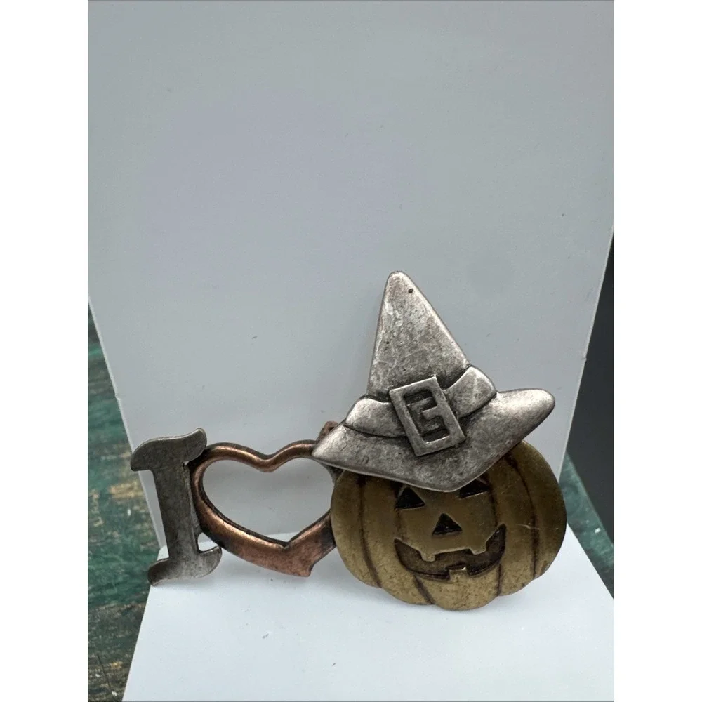 VTG Pumpkin Jack O Lantern Pin Witch Hat Halloween Fall Harvest Brooch Love