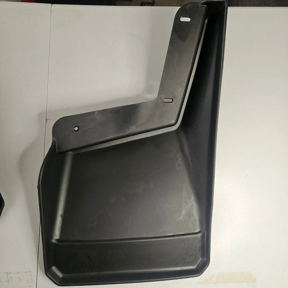 Mud Flaps 5736‎ 5636 Guard Set Black Custom Molded Splash Toyota Hiace 2005-2018
