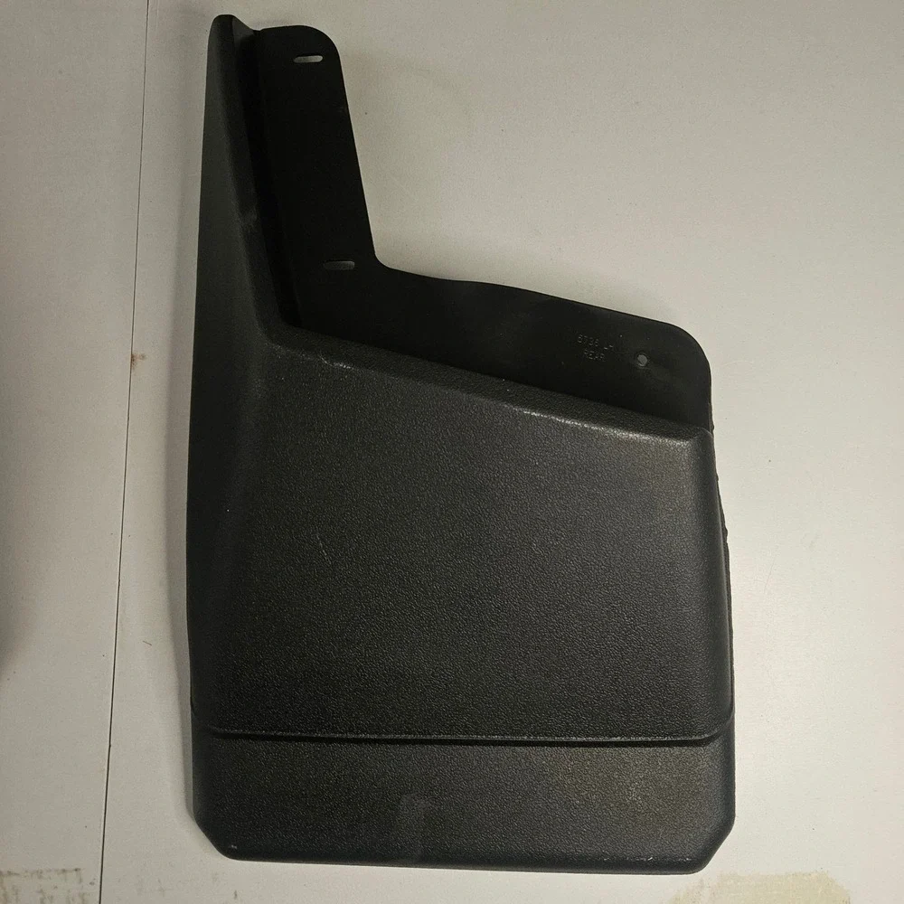 Mud Flaps 5736‎ 5636 Guard Set Black Custom Molded Splash Toyota Hiace 2005-2018