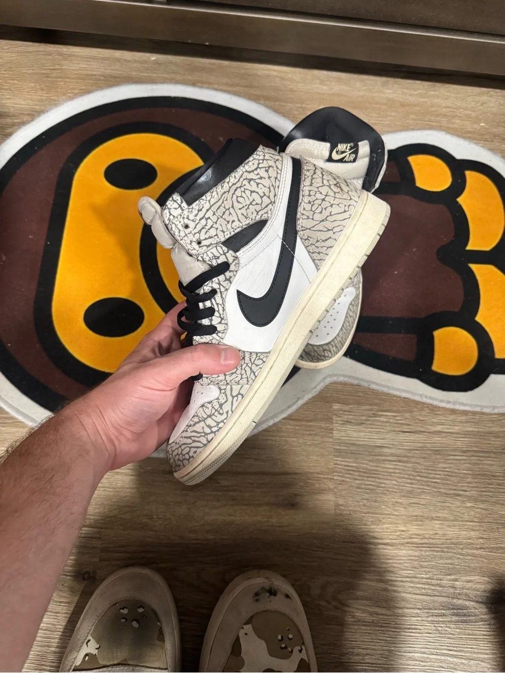 AIR JORDAN 1 RETRO HIGH OG WHITE CEMENT DZ5485 052 TECH GREY MUSLN BLACK WHITE
