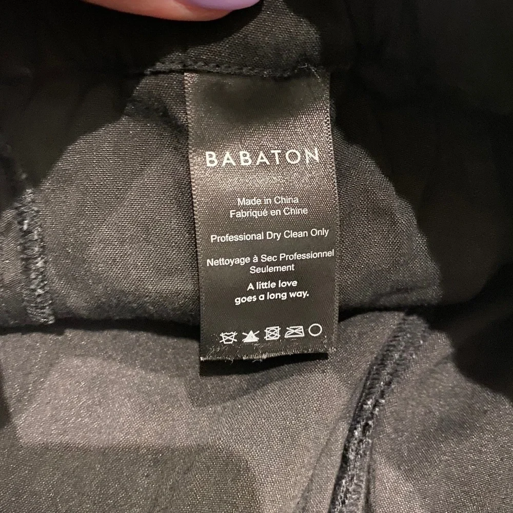 Babaton 67% linen