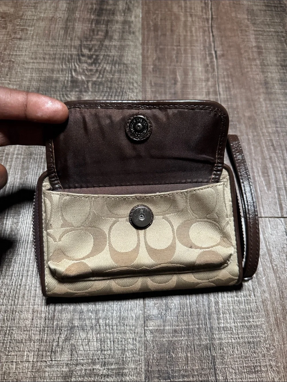 Coach wristlet signature