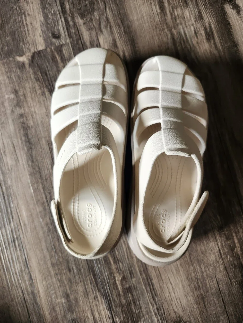 Crocs Stomp Fisherman Platform Sandals